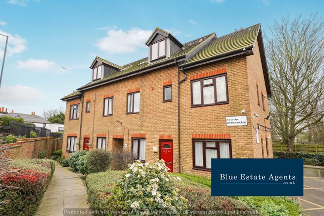 Norwood Road, Southall, UB2 2 bed flat for sale
