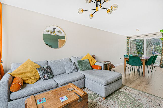Watling View, St. Albans, AL1 3 bed terraced house for sale