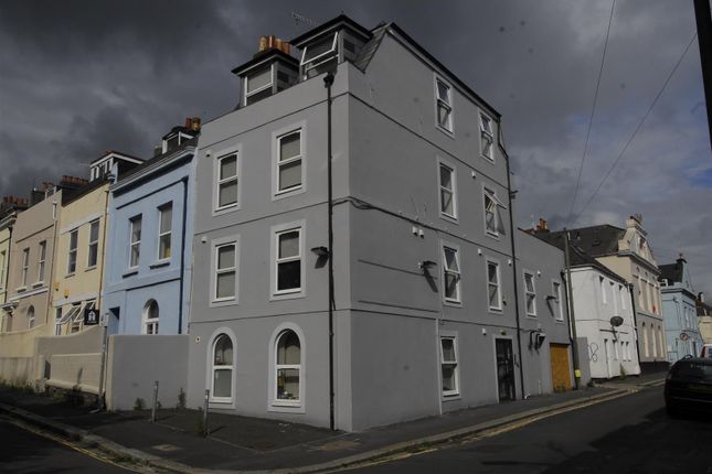 Camden Street, Plymouth PL4 9 bed end of terrace house for sale