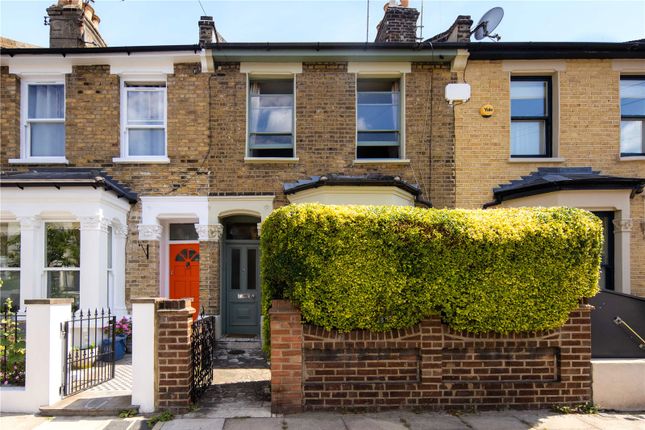 Glyn Road, Homerton, London, E5 4 bed house for sale