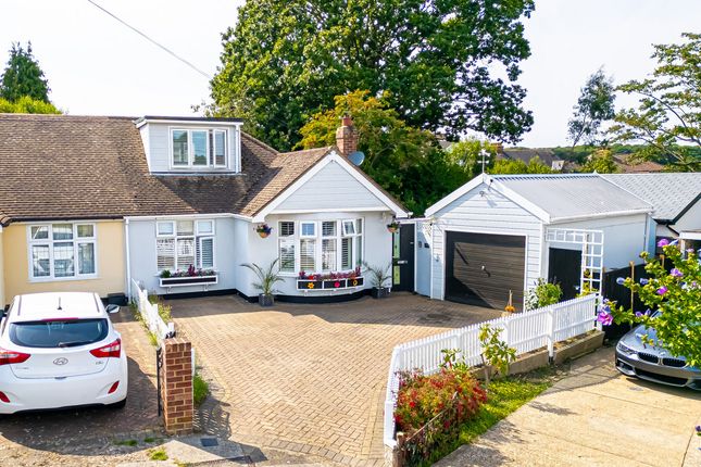 Sherwood Crescent, Benfleet, SS7 2 bed semi