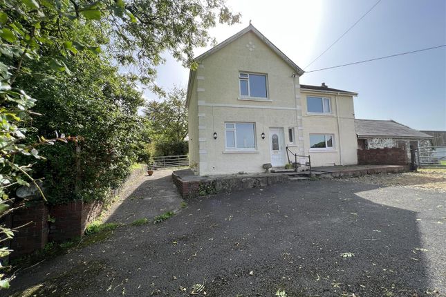 Bethesda Road, Pontyberem, Llanelli 4 bed property with land for sale