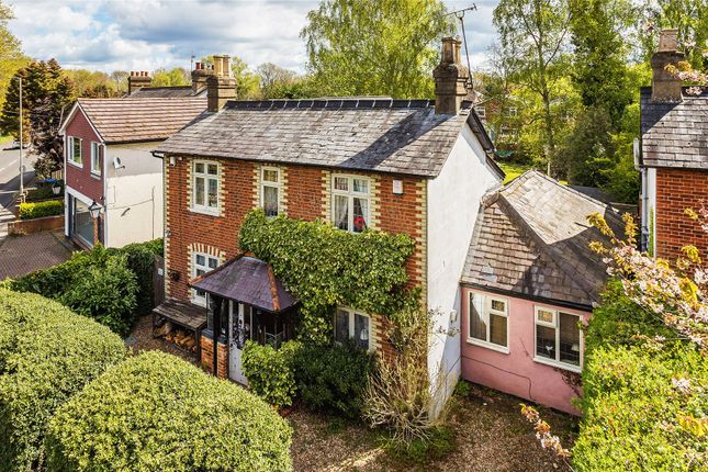 Westfield Road, Woking GU22 4 bed detached house for sale