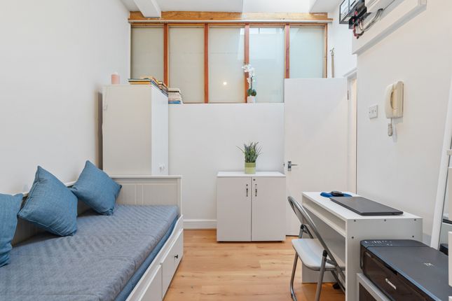 Caledonian Road, Islington, London, N1 Studio for sale