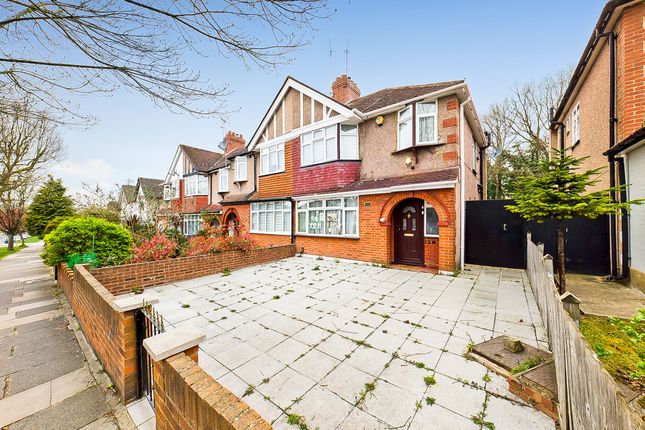 Whitton Avenue West, Greenford, UB6 3 bed end of terrace house for sale