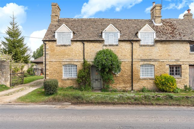Chapel House Grounds, Oxfordshire OX7 3 bed end of terrace house for sale