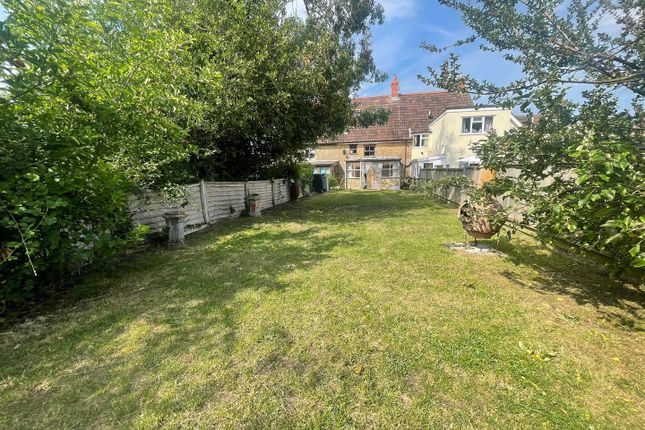 3 bedroom cottage for sale