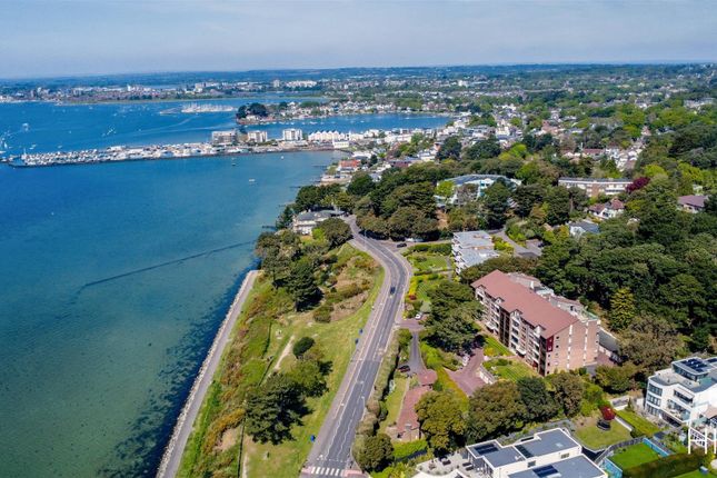 391 Sandbanks Road, Poole BH14 4 bed flat for sale