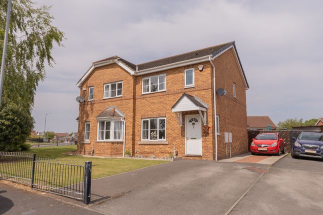 3 bedroom semi-detached house for sale