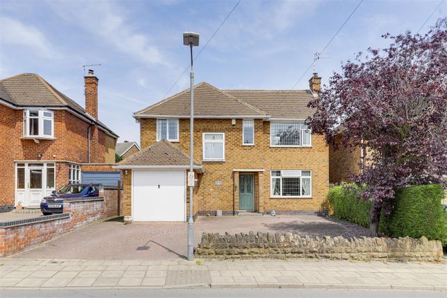 Thornton Avenue, Redhill NG5 4 bed detached house for sale