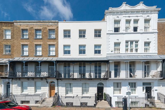 Nelson Crescent, Ramsgate CT11 7 bed terraced house for sale