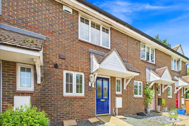 Waterside Lane, Gillingham, Kent, ME7 2 bed terraced house for sale