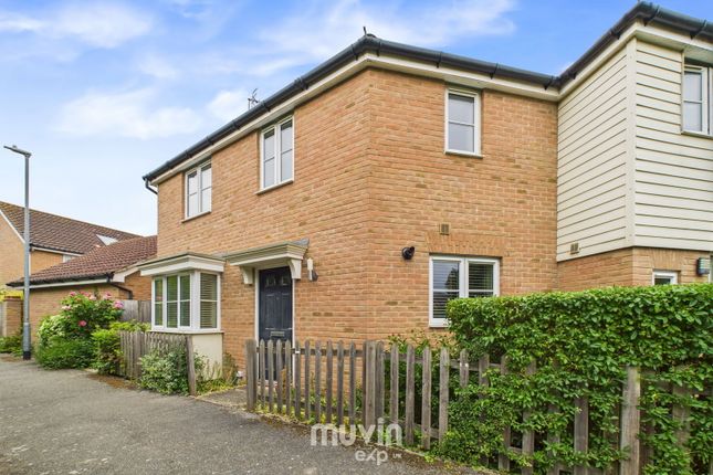 2 bedroom semi-detached house for sale