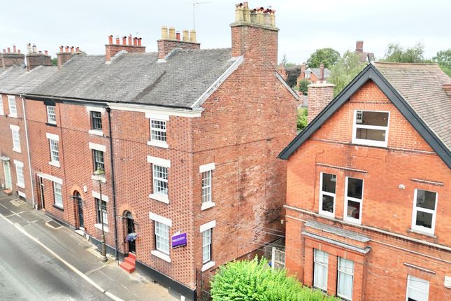 King Street, Leek ST13 4 bed end of terrace house for sale