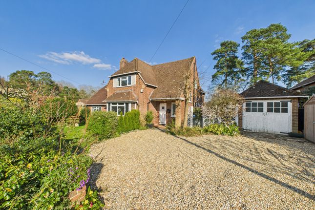 Beech Ride, Sandhurst, Berkshire, GU47 3 bed detached house for sale