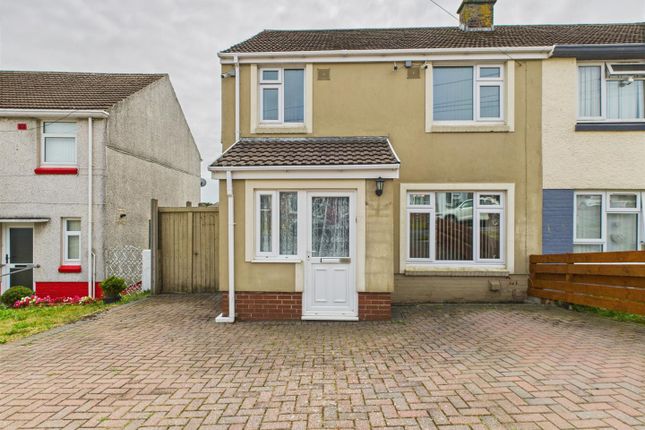 69 Observatory Avenue, Milford Haven 3 bed semi