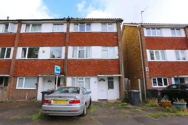 5 bed terraced house