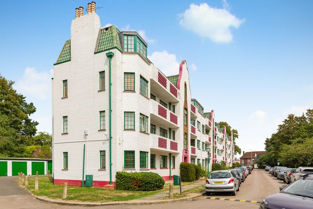 Ealing Village, London, W5 3 bed flat for sale