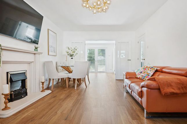 New Road, Bournemouth BH10 3 bed detached house for sale