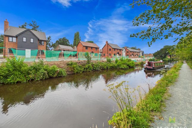 40, Stones Wharf, Weston Rhyn, Oswestry 4 bed detached house for sale