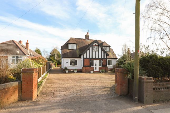 St. Lawrence Road, Chesterfield S42 4 bed detached house for sale