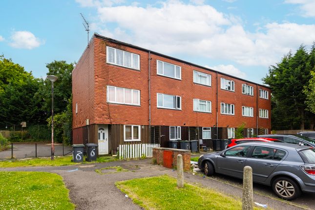 4 bed terraced house