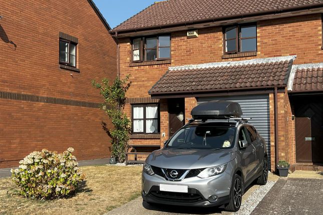 Taverner Close, Poole 3 bed house for sale