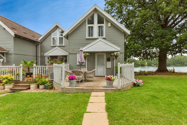 3 bedroom lodge for sale