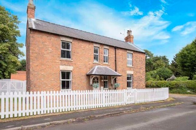 6 bed detached house