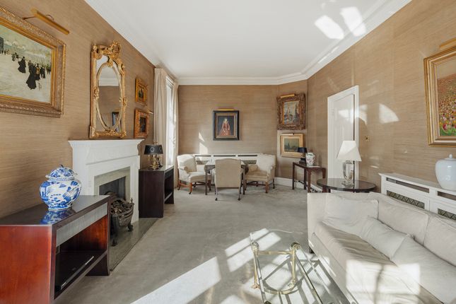 Mount Street, London W1K 3 bed apartment for sale