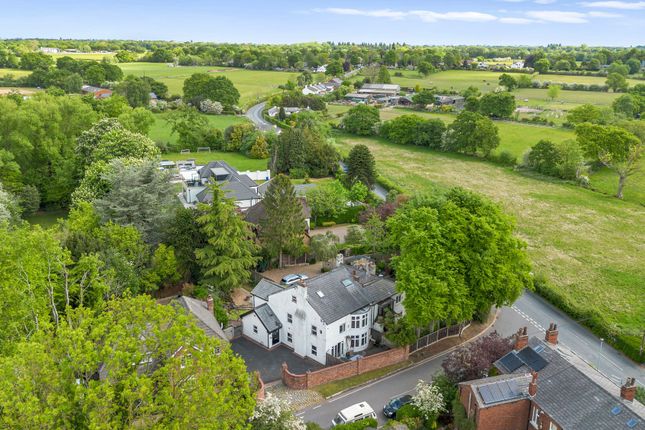 Sandy Lane, Croft, WA3 5 bed house for sale