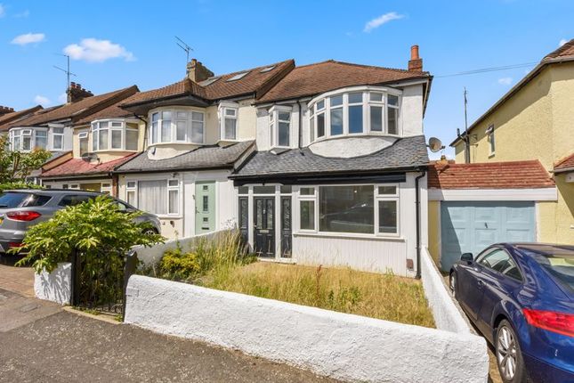 Millfields, Chatham 3 bed property for sale