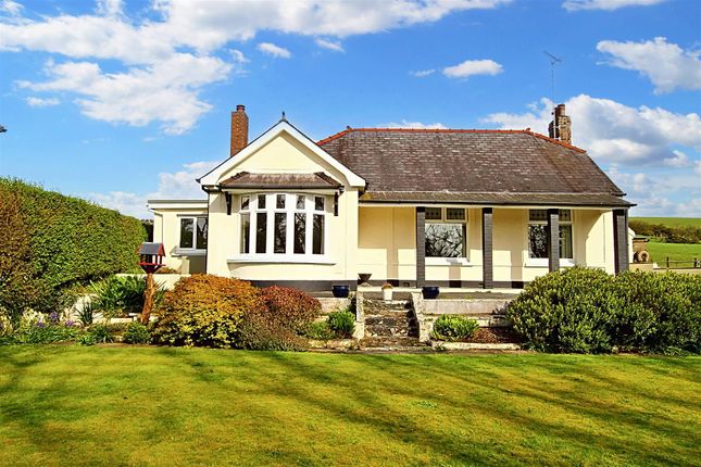 Pontgarreg, Llangrannog, Llandysul 3 bed detached bungalow for sale
