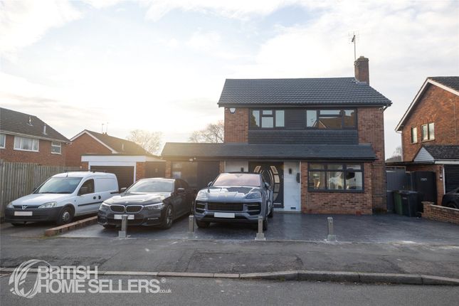 3 bed detached house