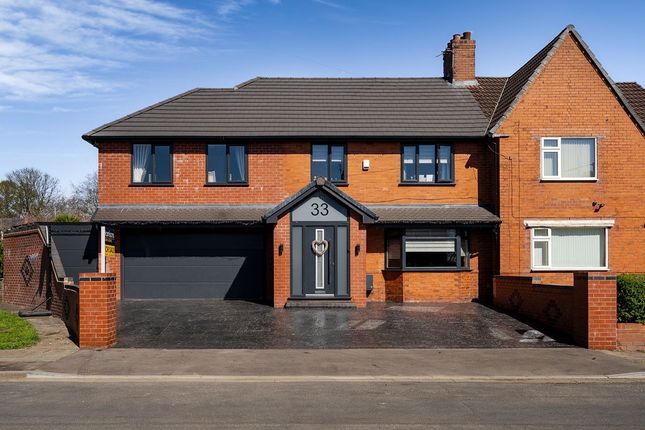Townsfield Road, Westhoughton... 4 bed semi