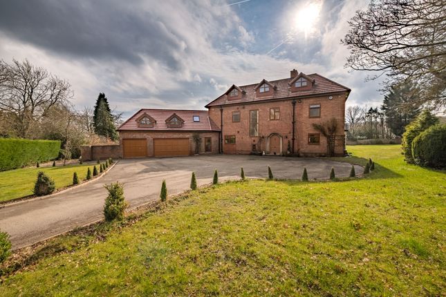 7 bed detached house