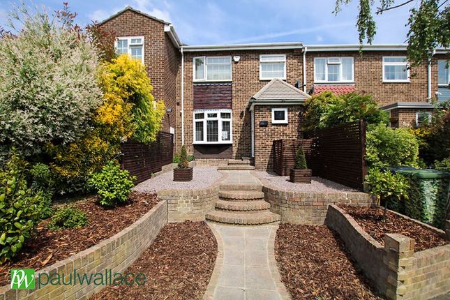 Longfield Lane, West Cheshunt 3 bed terraced house for sale