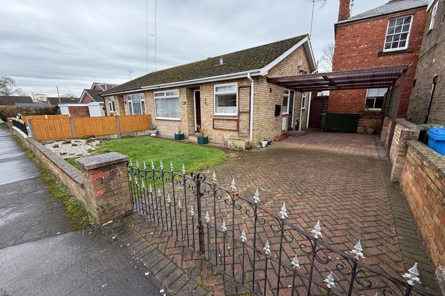 2 bedroom semi-detached bungalow for sale
