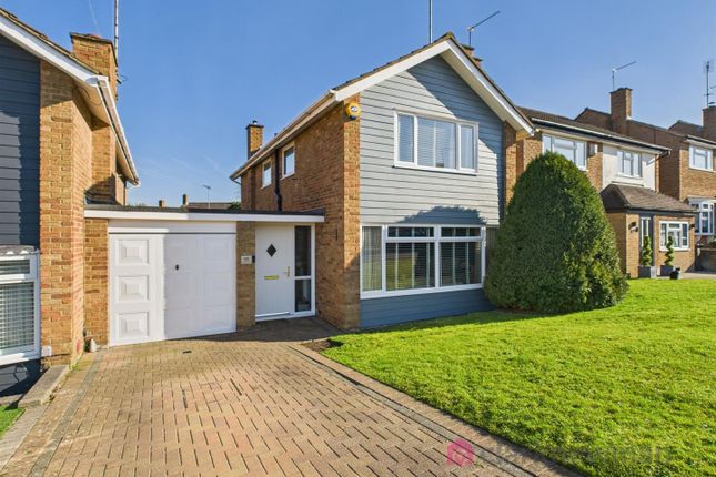 Greygoose Park, Harlow CM19 3 bed link detached house for sale