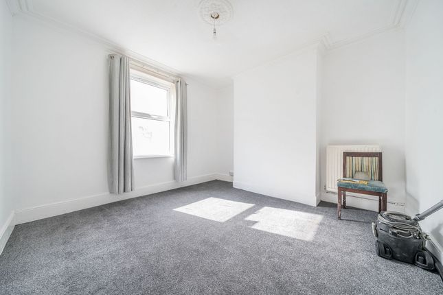 8 bedroom terraced house for sale