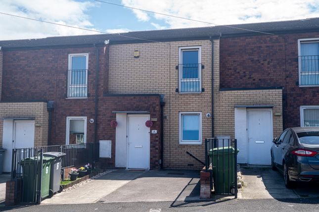 Green Lane, Birkenhead CH41 2 bed terraced house for sale