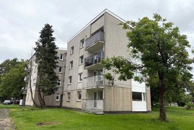 55 Glen Isla, East Kilbride, Glasgow... 2 bed flat for sale