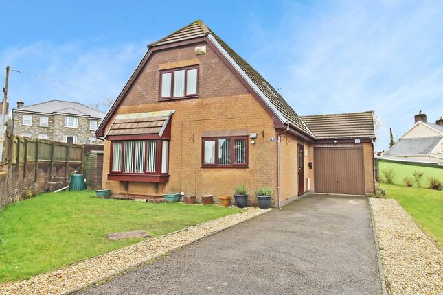 Llantwit Fardre, Pontypridd CF38 4 bed detached house for sale