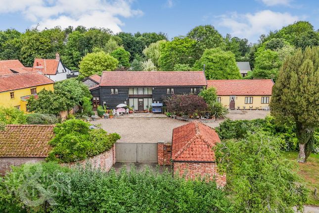 Church Lane, Winfarthing, Diss 5 bed barn conversion for sale