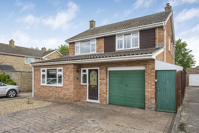 Mayfield Avenue, Wantage, OX12 3 bed detached house for sale