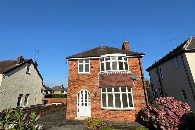 3 bed detached house