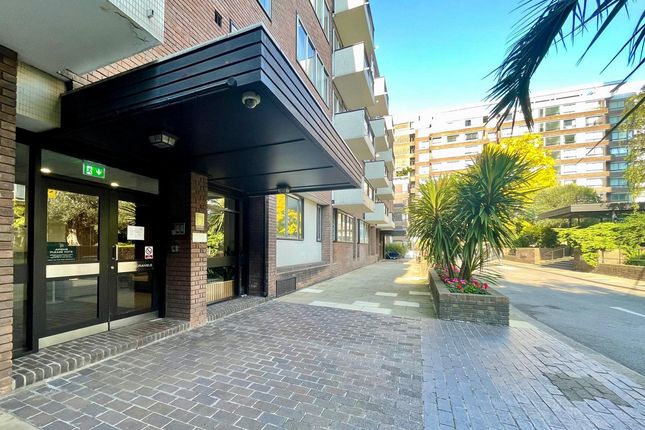 London W2 2 bed apartment for sale