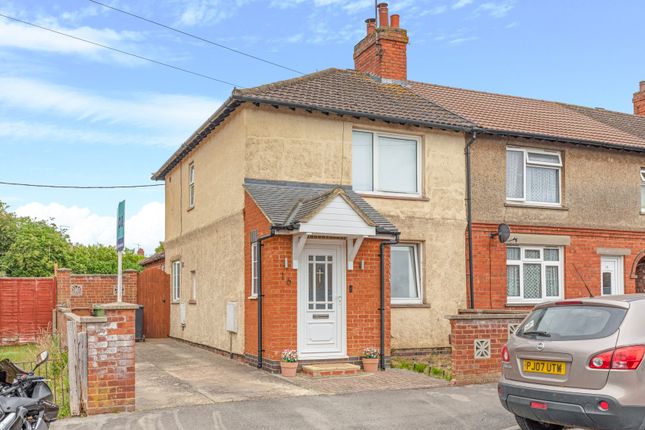 2 bedroom semi-detached house for sale