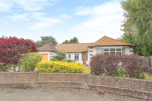 Cheviot Close, Sutton SM2 4 bed detached bungalow for sale