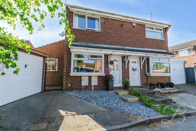 2 bedroom semi-detached house for sale